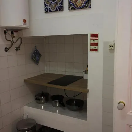 Apartment Mouraria 1 - Descubra A Medieval Lisbon